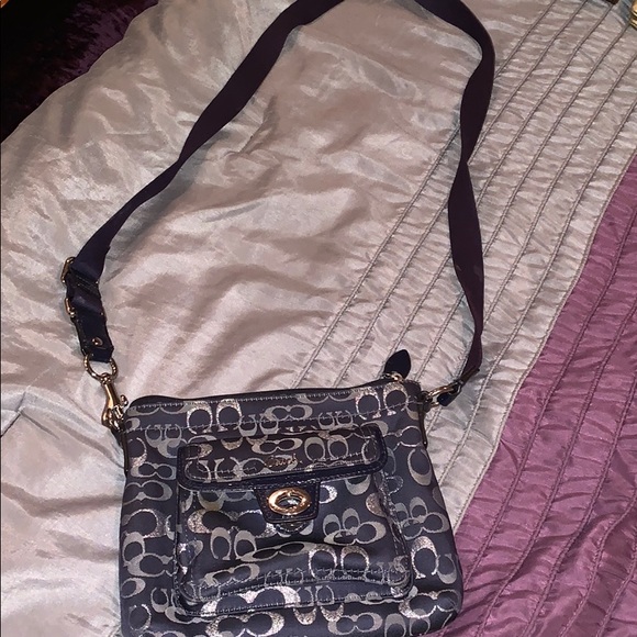 Coach Bag - Picture 2 of 2